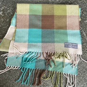 NEW! D&Y Winter Scarf Softer than Cashmere? Plaid Chevron pattern